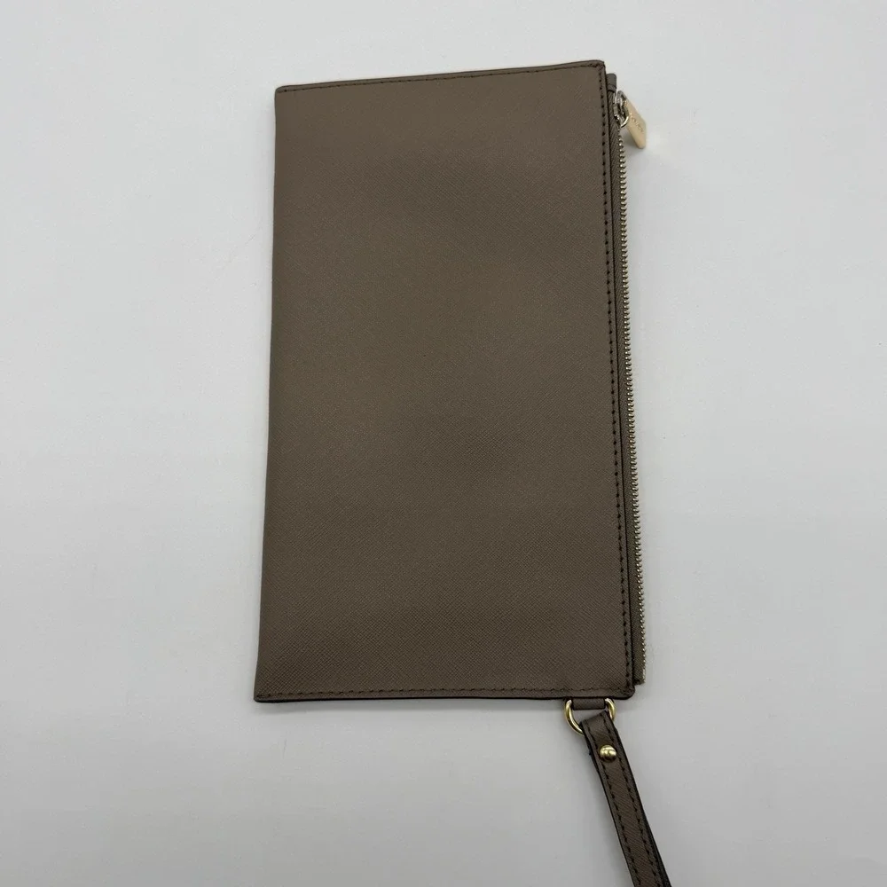 Michael Kors Astor Studded Large Zip Leather Clutch Wristlet - Picture 3 of 7